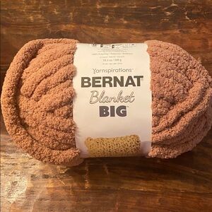 Yarn inspirations, Bernat Blanket Big Yarn caramel 300g 32 yds